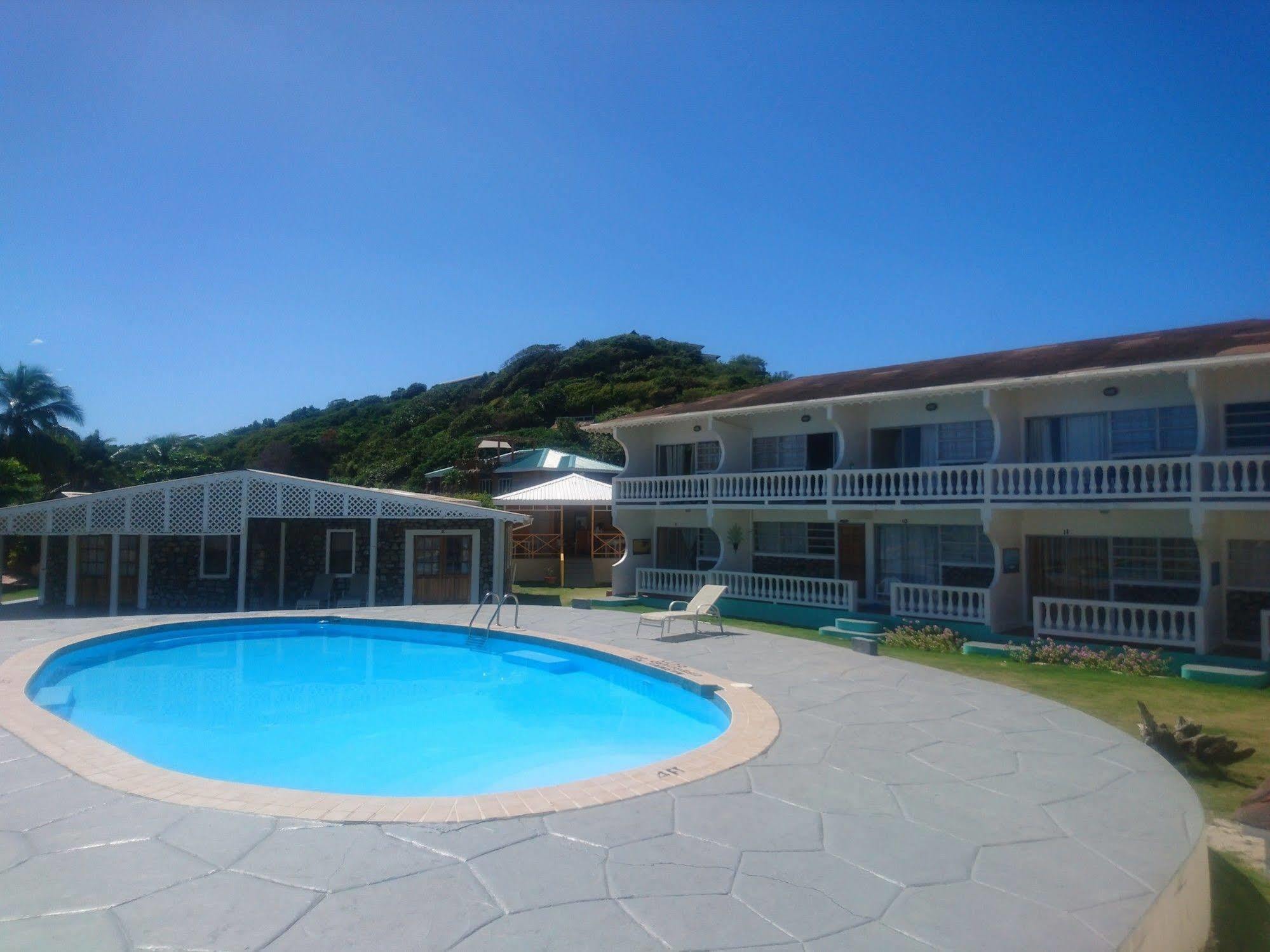 Kings Landing Hotel Clifton Exterior photo